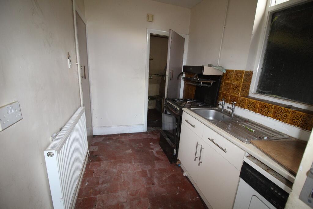 4 Ashforth Avenue, Heanor, Derbyshire DE75 7NH - Image 5