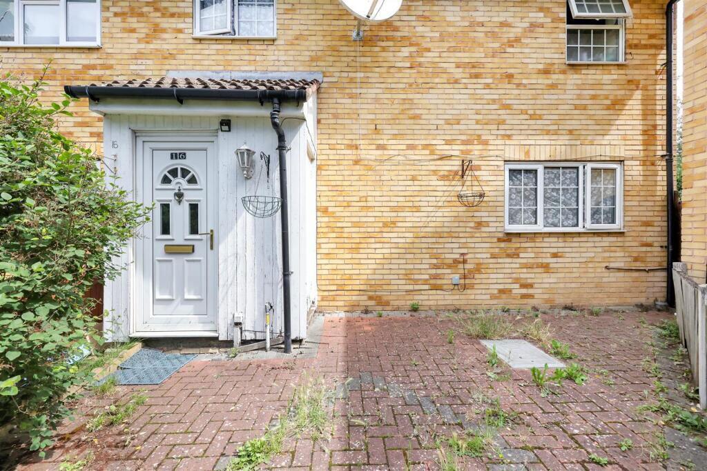 Sheerwater Road, Beckton, London, E16 3SU - Image 1