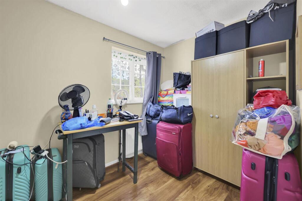 Sheerwater Road, Beckton, London, E16 3SU - Image 12