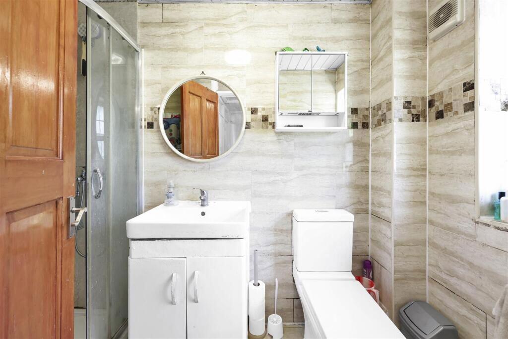 Sheerwater Road, Beckton, London, E16 3SU - Image 7