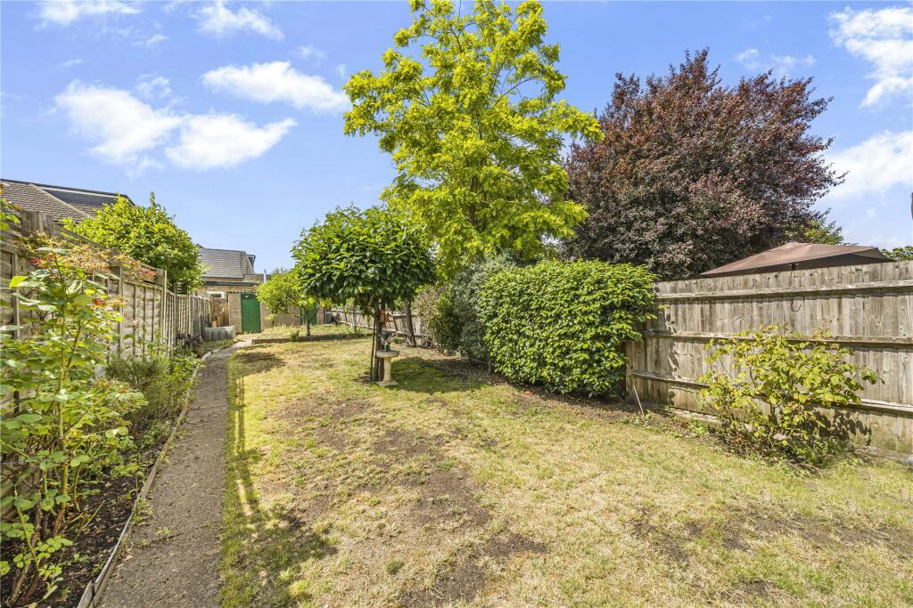 Cottimore Lane, Walton-On-Thames, KT12 - Image 4