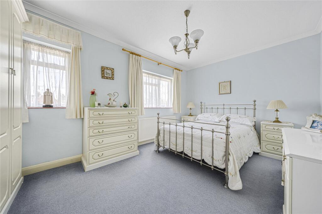 Cottimore Lane, Walton-On-Thames, KT12 - Image 9