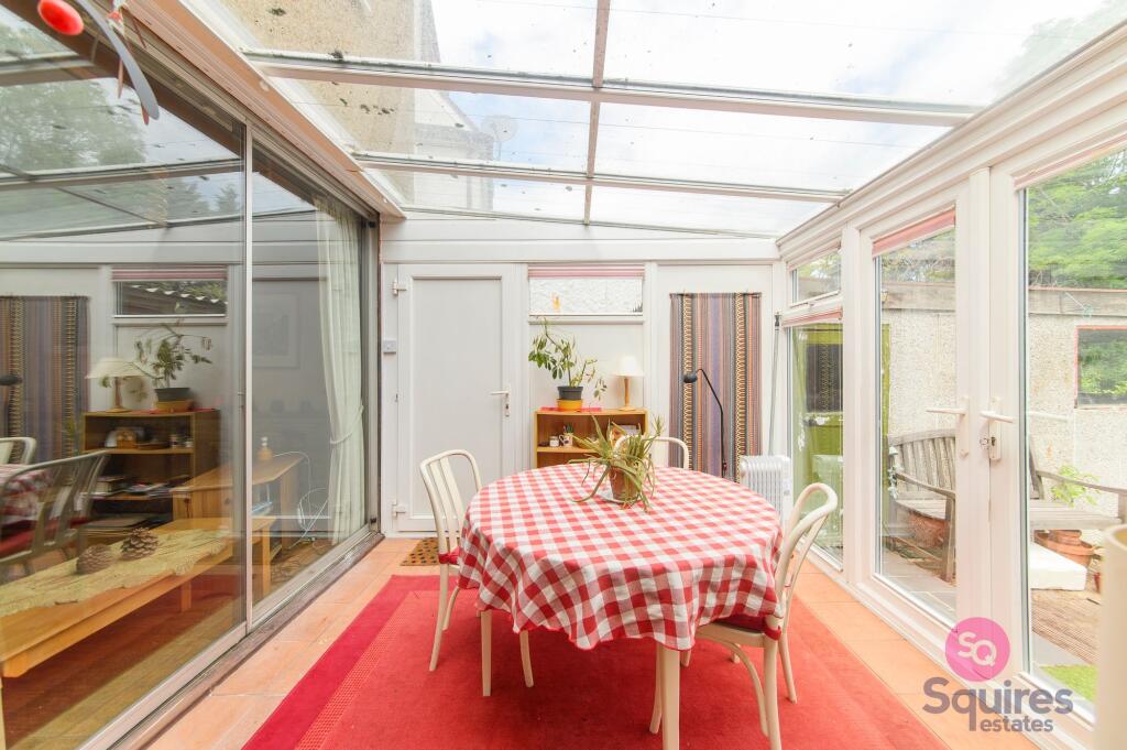 Holders Hill Gardens, London, NW4 - Image 15
