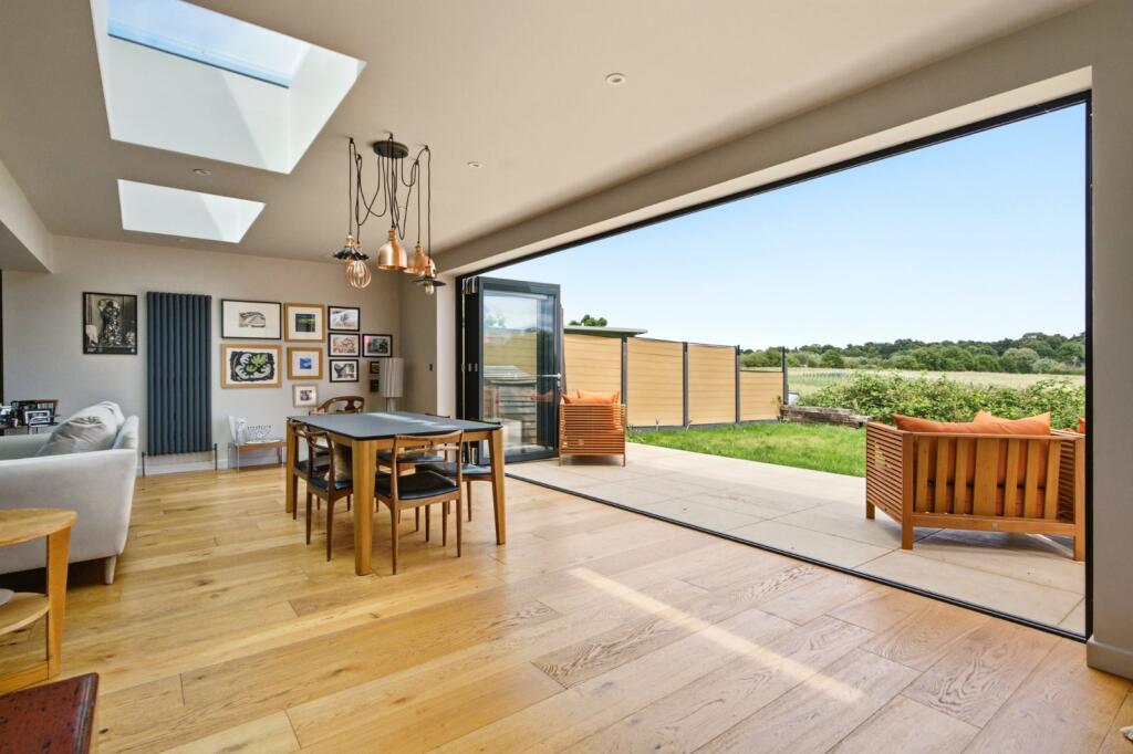 Cottonmill Lane, St. Albans, Hertfordshire, AL1 - Image 2