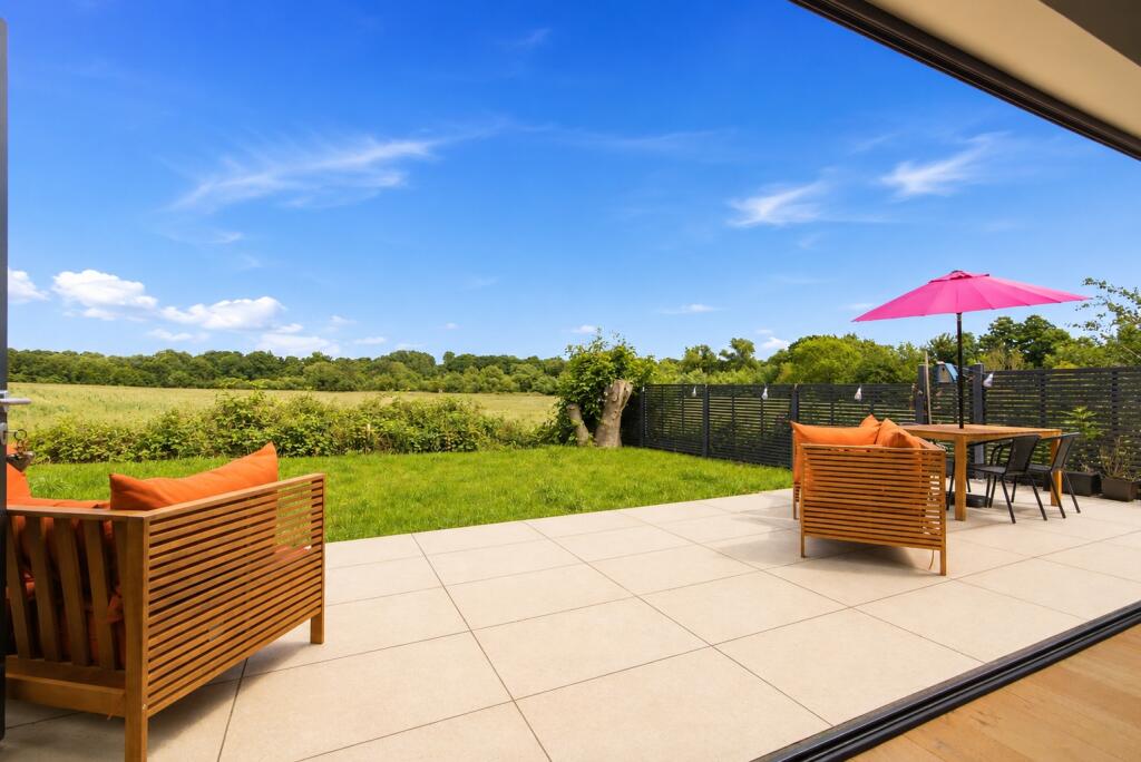 Cottonmill Lane, St. Albans, Hertfordshire, AL1 - Image 3