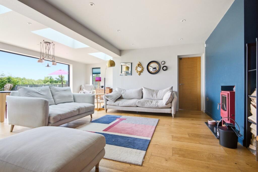 Cottonmill Lane, St. Albans, Hertfordshire, AL1 - Image 4