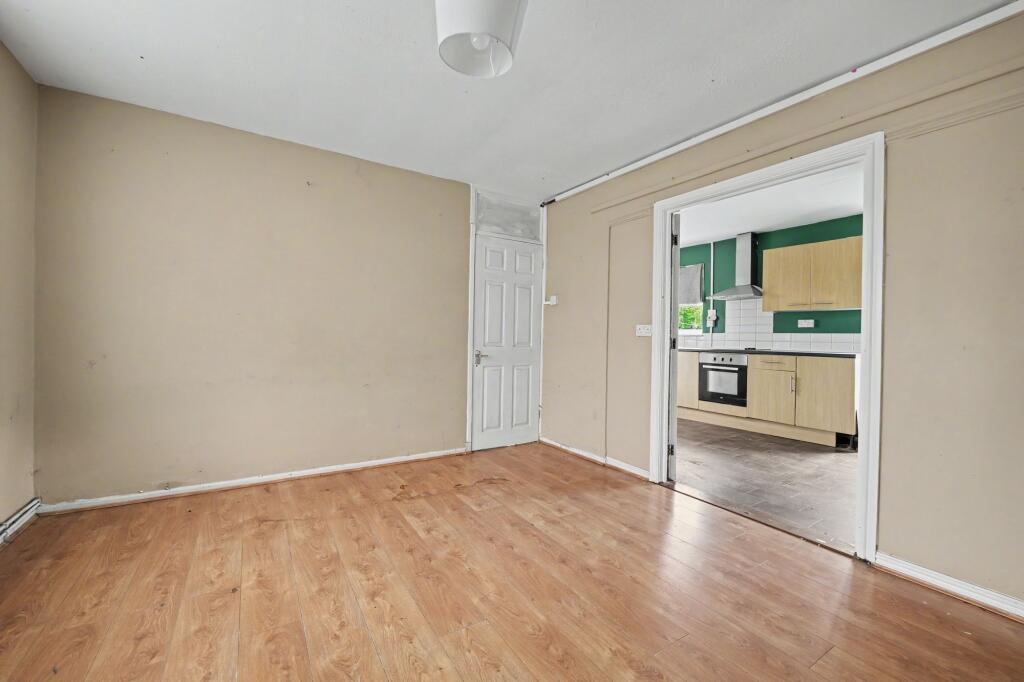 Thomas Sharp Street, Coventry, CV4 - Image 7