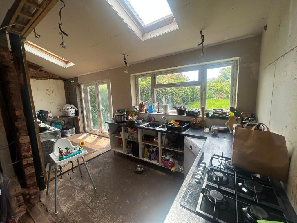 Heath Road South, Bournville, West Midlands, B31 - Image 3