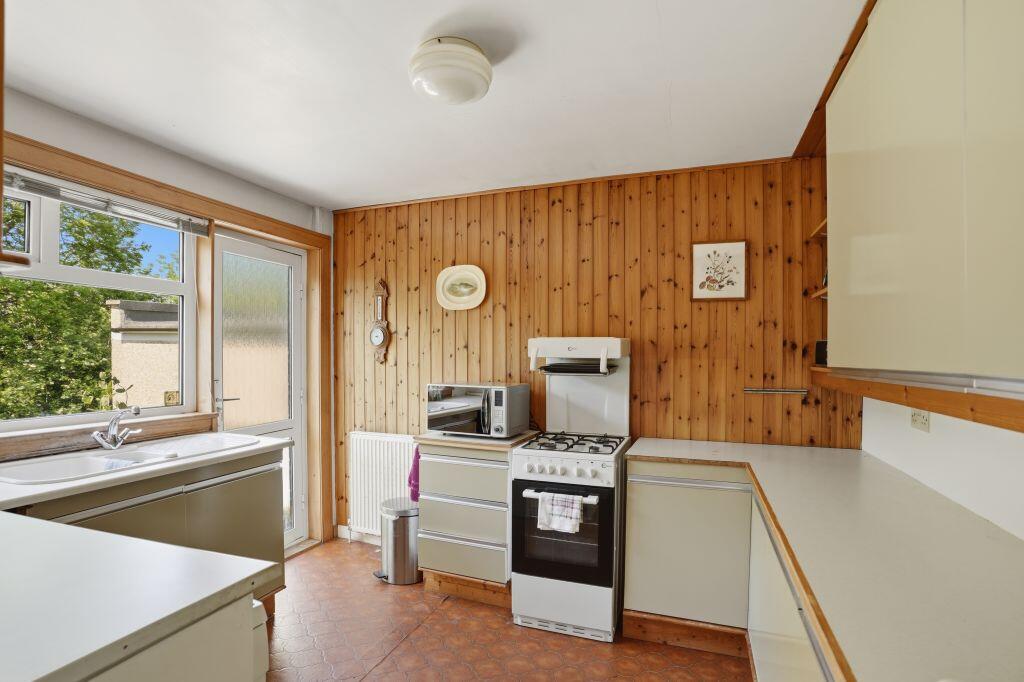 26 Craiglockhart Dell Road, Edinburgh, EH14 1JP - Image 7