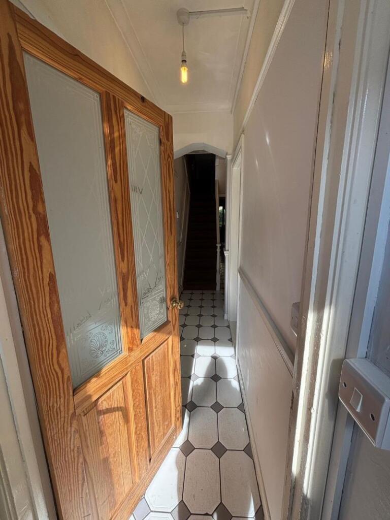 141 Western Street, Swansea, SA1 3JY - Image 3