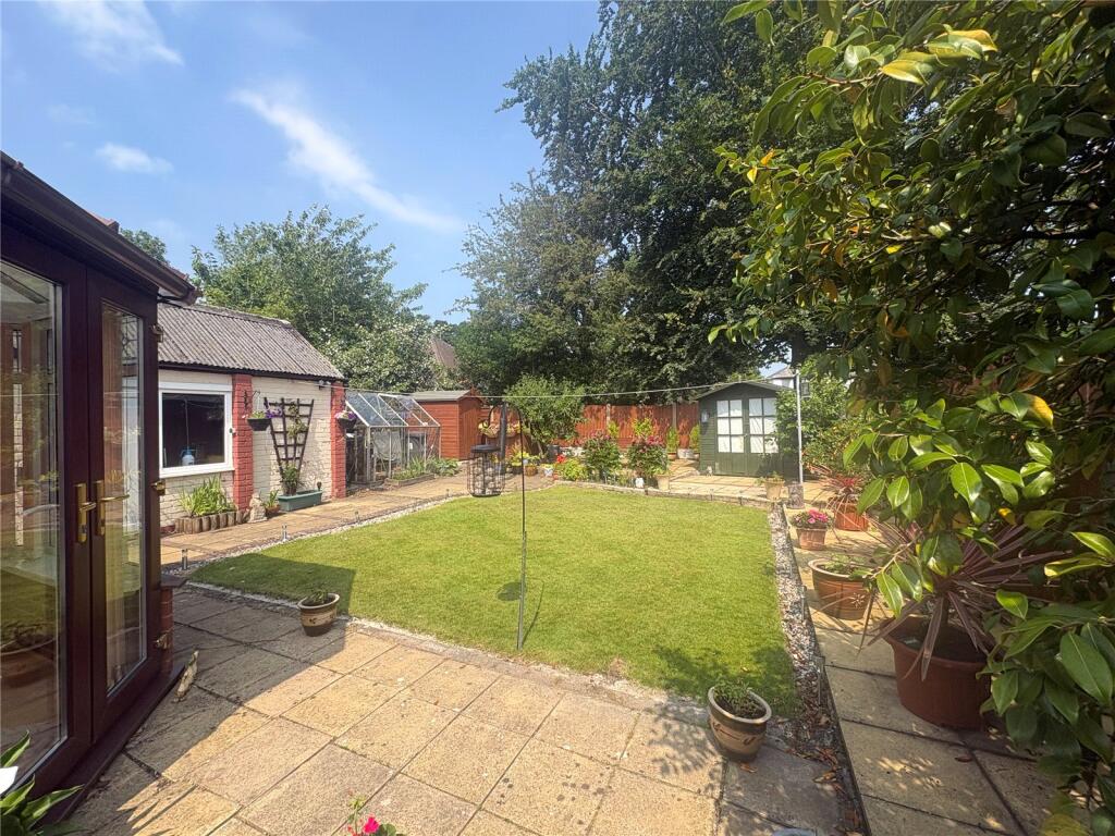 Janice Drive, Fulwood, Preston, Lancashire, PR2 - Image 2