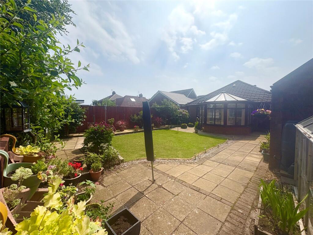 Janice Drive, Fulwood, Preston, Lancashire, PR2 - Image 3