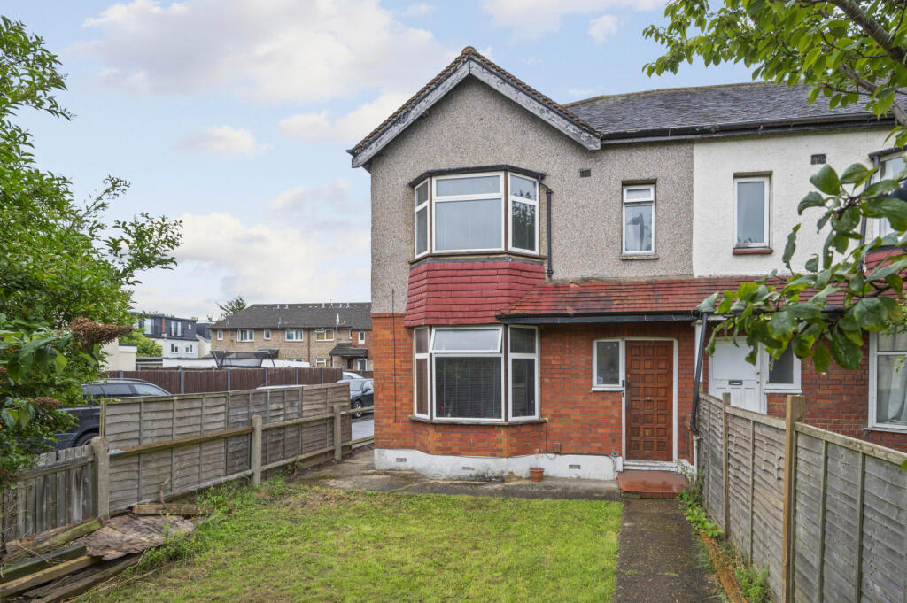 Hook Road, Surbiton, KT6 - Image 2