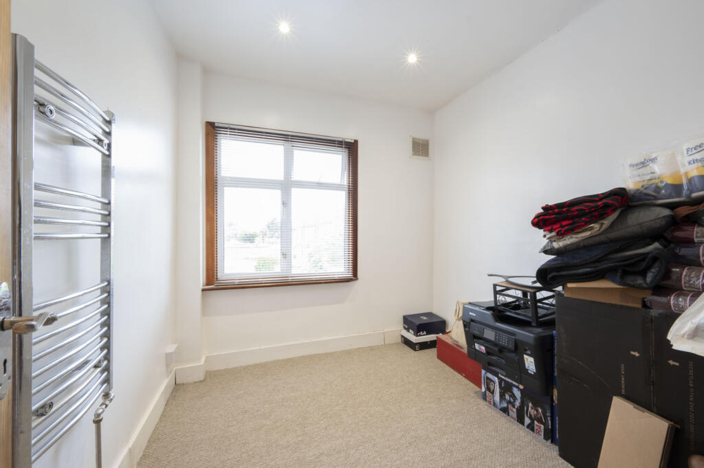 Hook Road, Surbiton, KT6 - Image 8