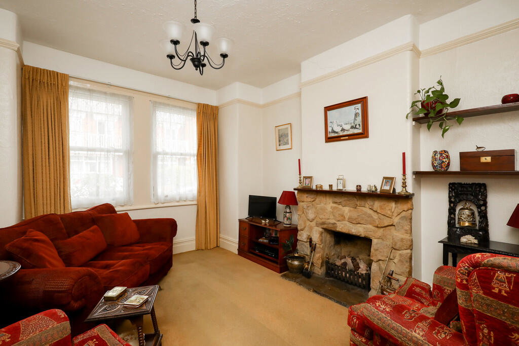 Royal Road, Teddington - Image 3