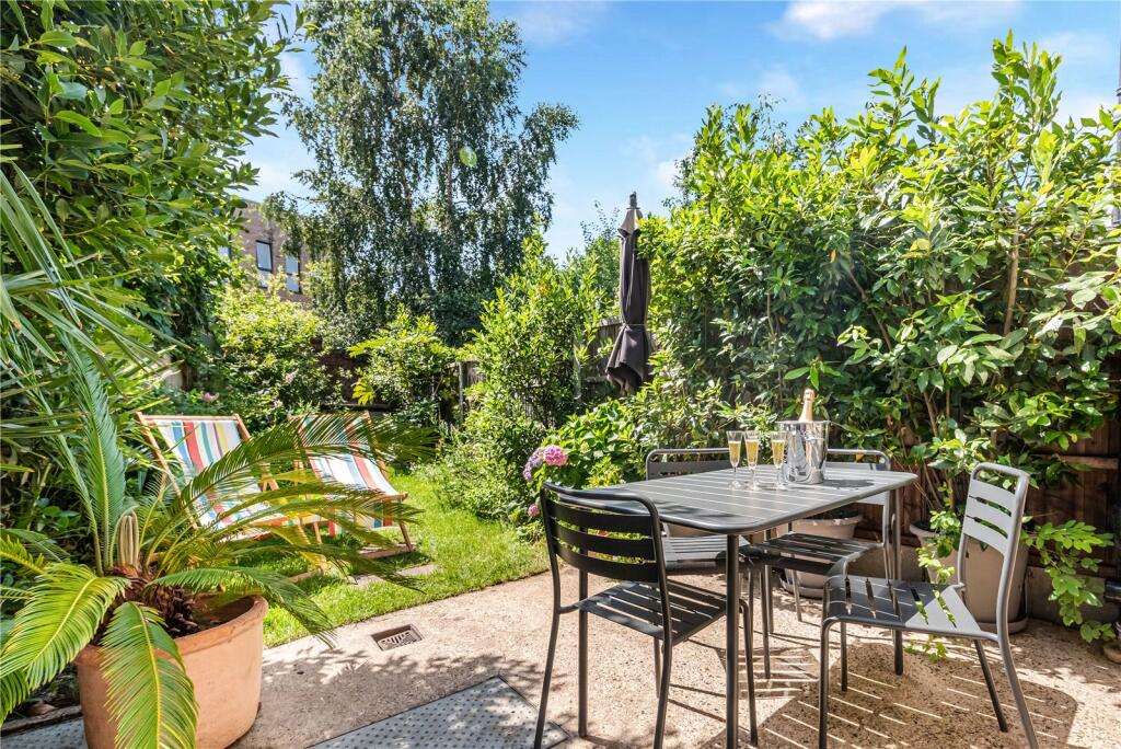 Forster Road, Walthamstow, London, E17 - Image 2