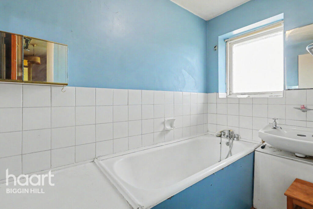Timbertop Road, Biggin Hill - Image 10