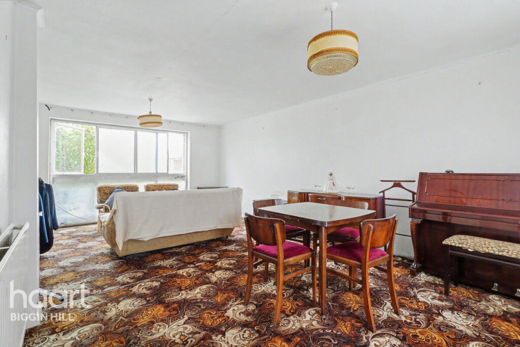 Timbertop Road, Biggin Hill - Image 2