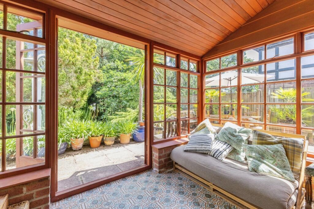 Wellesley Avenue South, Norwich, Norfolk, NR1 - Image 4
