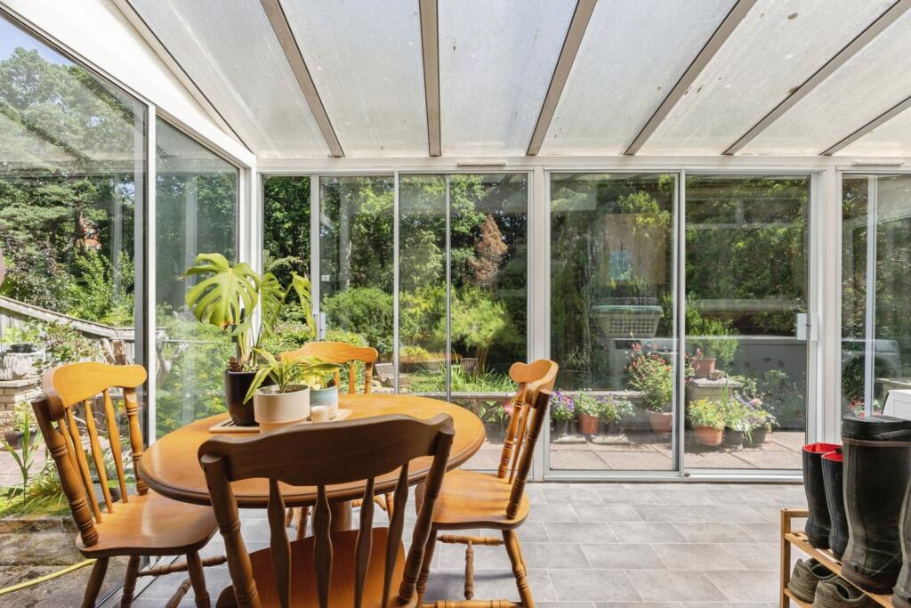 Wellesley Avenue South, Norwich, Norfolk, NR1 - Image 8