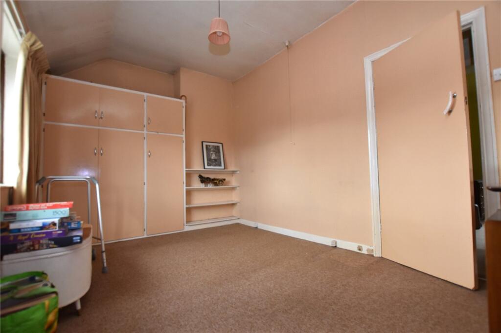 Homefield Avenue, Morley, Leeds, West Yorkshire - Image 5