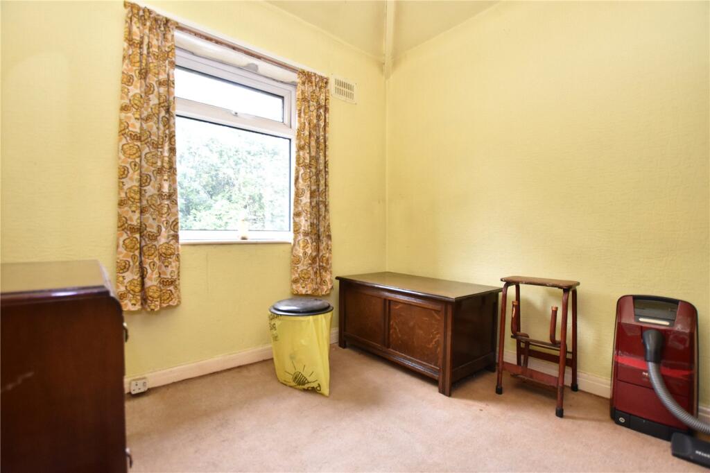 Homefield Avenue, Morley, Leeds, West Yorkshire - Image 7