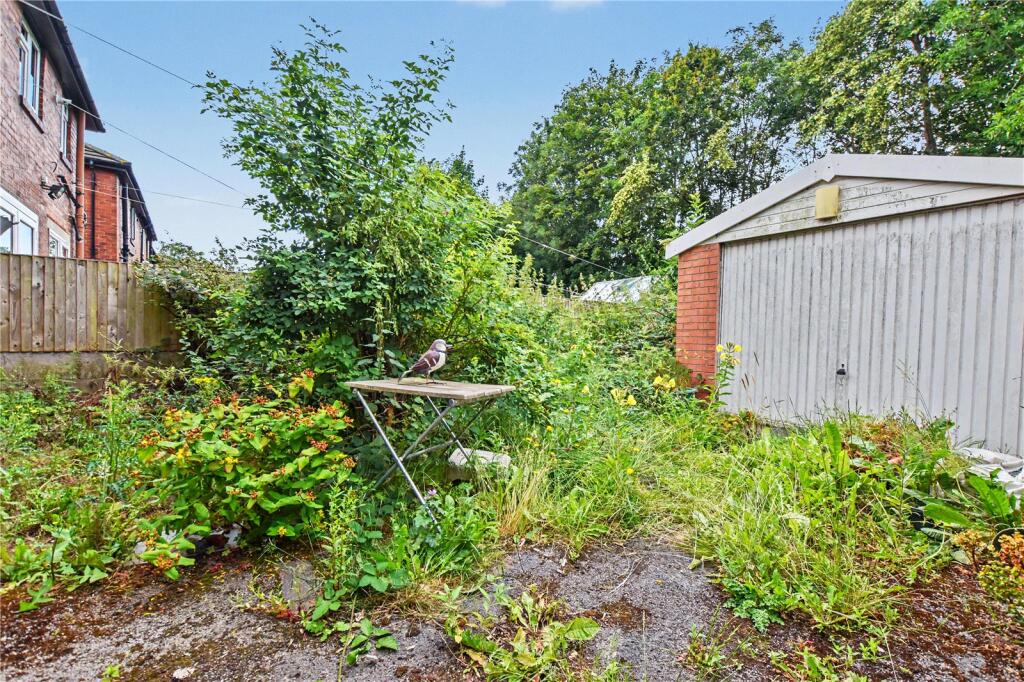 Homefield Avenue, Morley, Leeds, West Yorkshire - Image 8