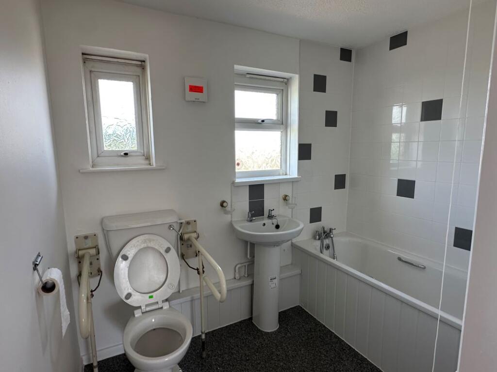 78 Chaffes Lane, Upchurch, Sittingbourne, Kent, ME9 7BH - Image 15