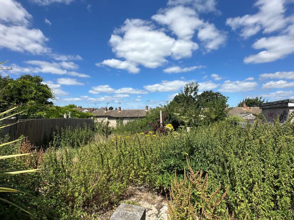 78 Chaffes Lane, Upchurch, Sittingbourne, Kent, ME9 7BH - Image 18