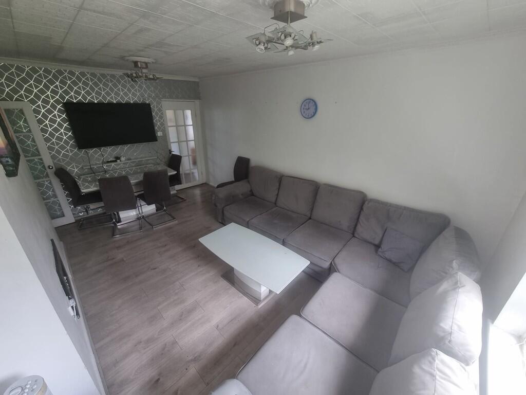 17 Essington Street, City Centre B16 8AL - Image 2