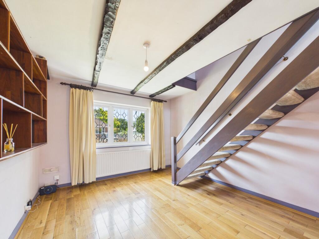 The Gardens, Feltham, TW14 - Image 11