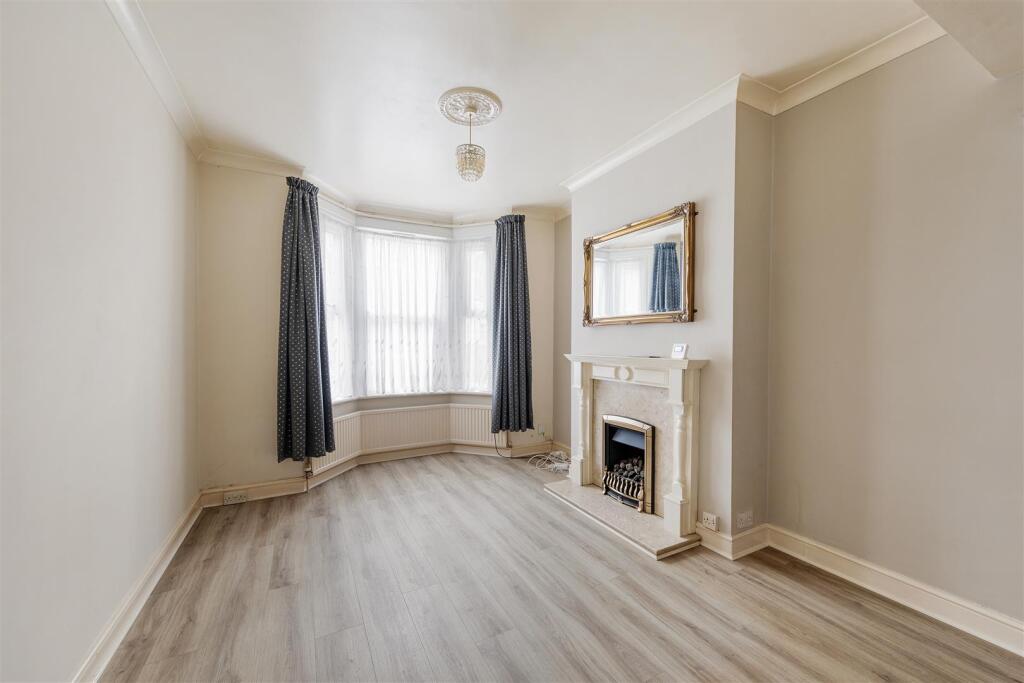 Trumpington Road, Forest Gate - Image 2