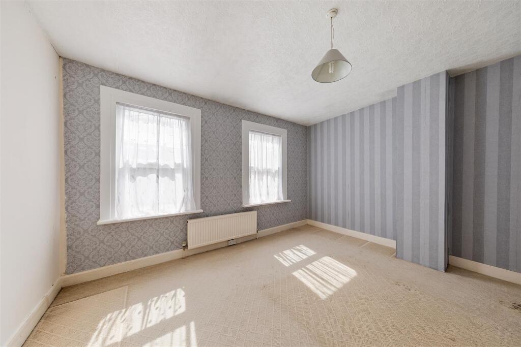Trumpington Road, Forest Gate - Image 4