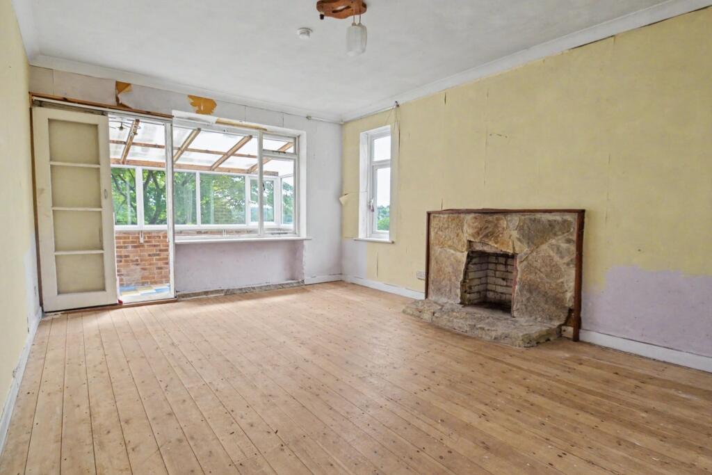 Corfe Mullen - Image 4