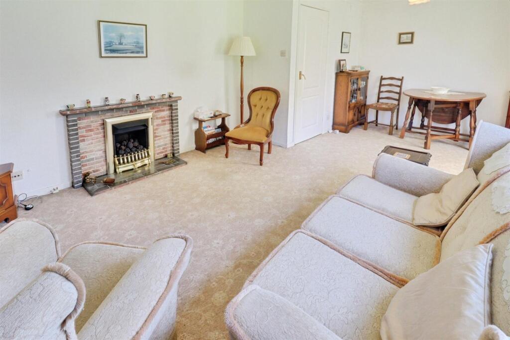 Lear Drive, Wistaston, Crewe - Image 5
