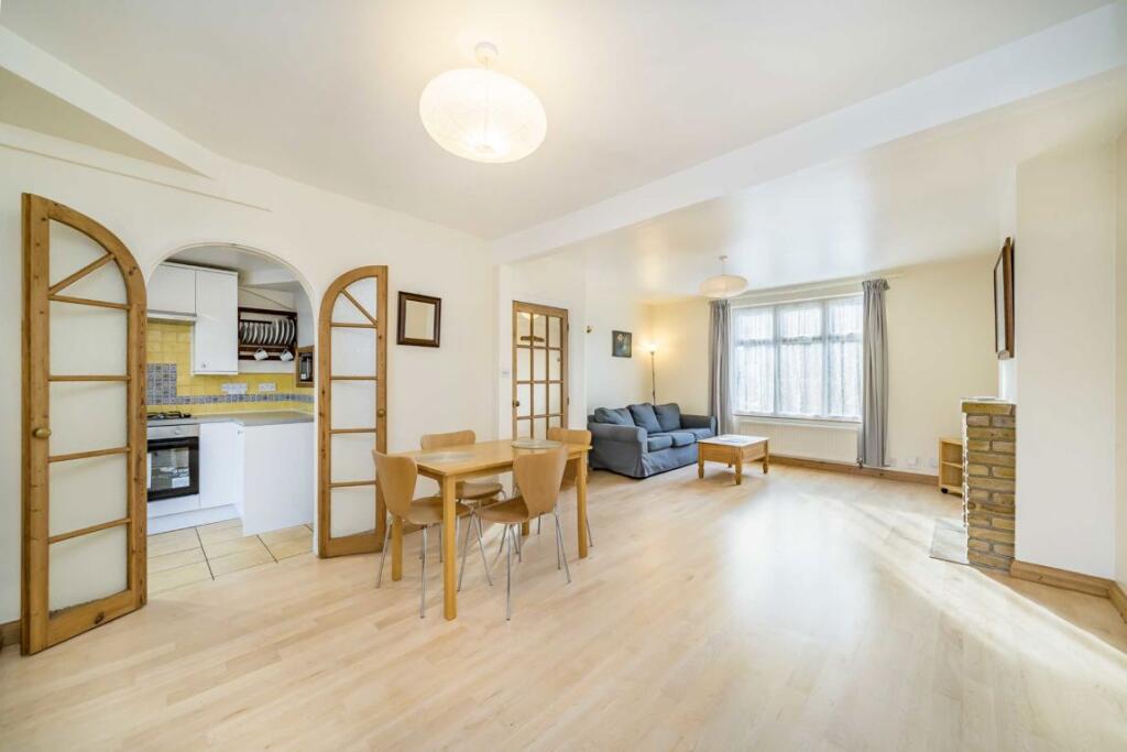 Dawnay Road, Earlsfield - Image 2