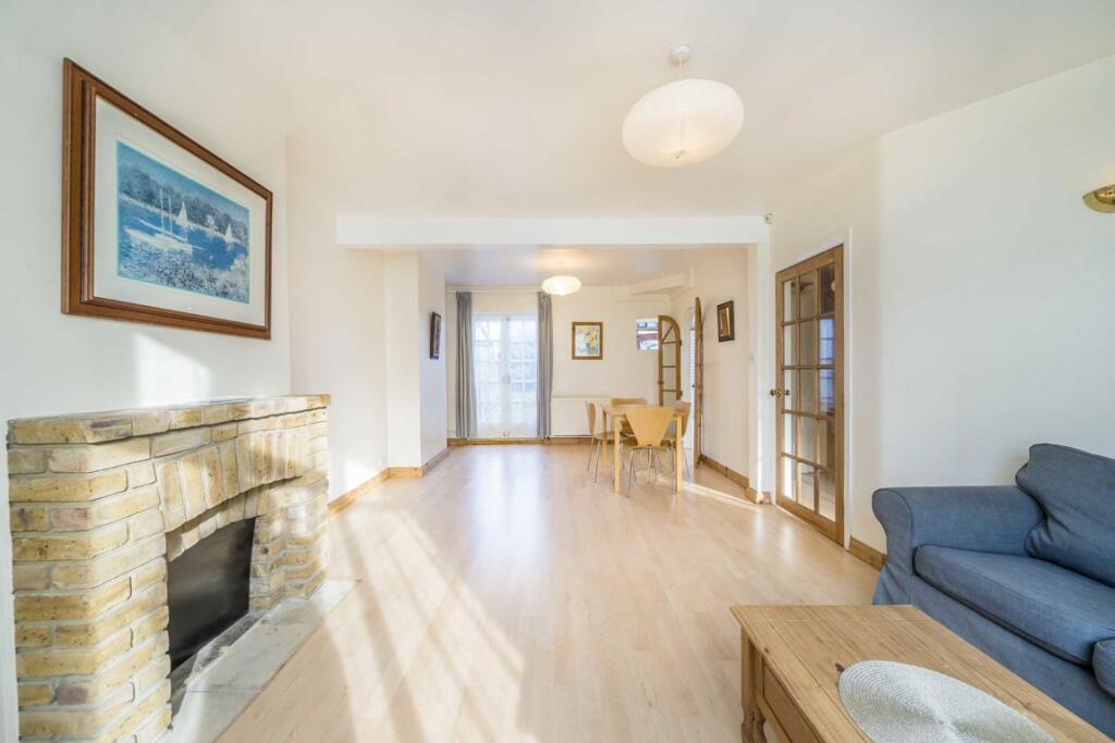 Dawnay Road, Earlsfield - Image 3