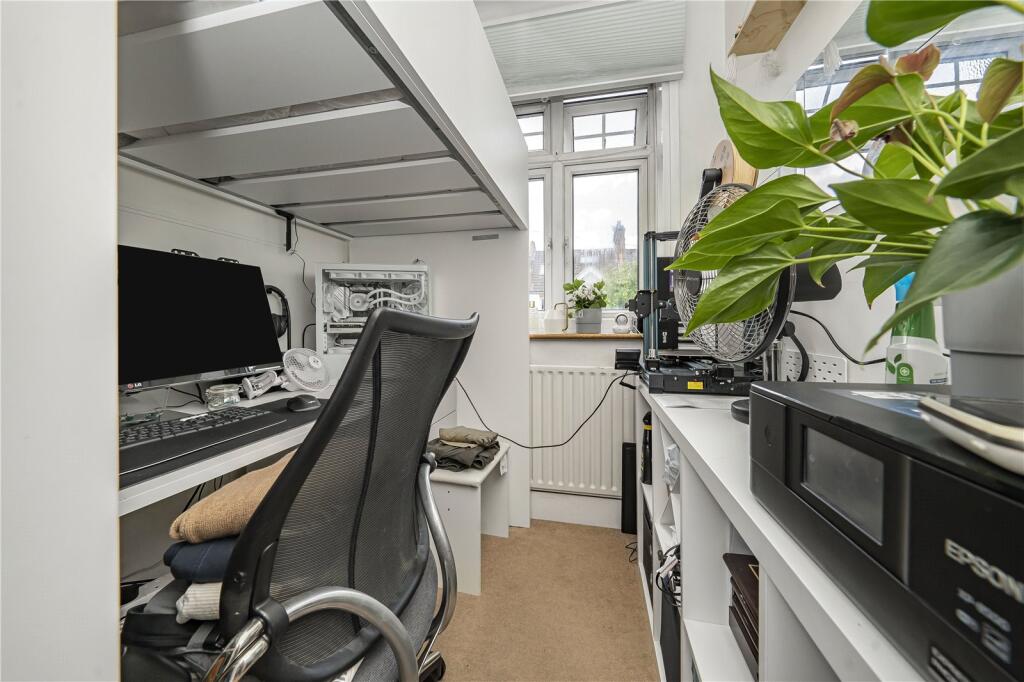 Durnsford Avenue, Wimbledon Park, London, SW19 - Image 7