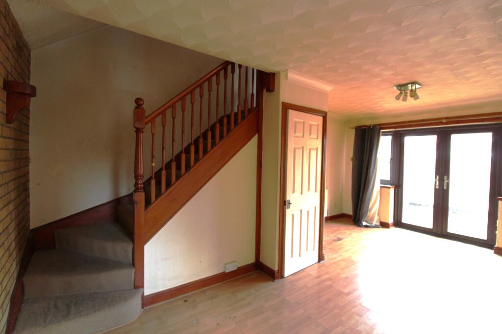 Mosslands, Leyland, Lancashire - Image 7