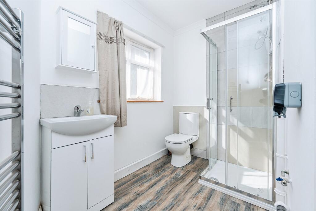 Whitelands Road, High Wycombe - Image 7