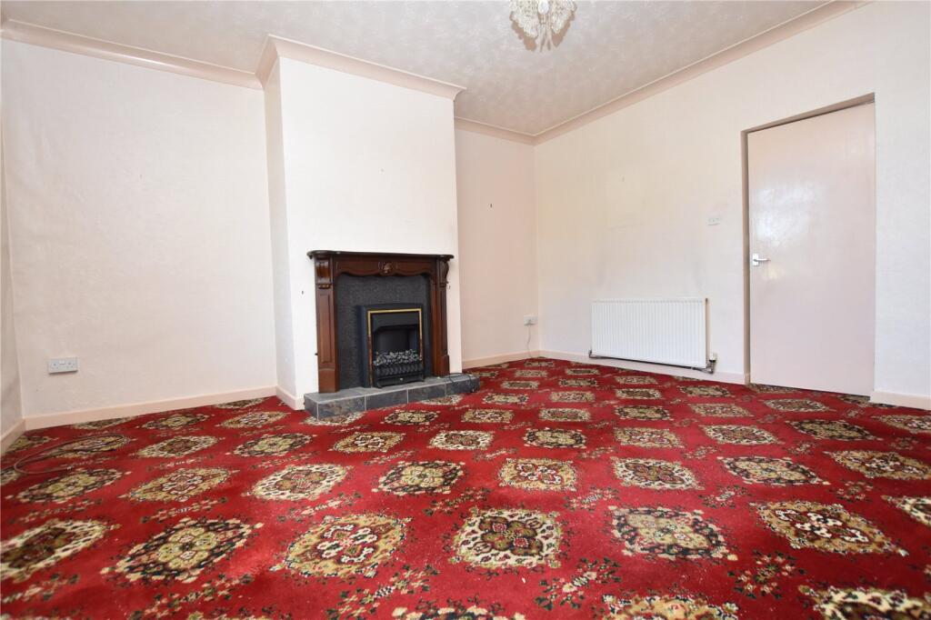 Howden Clough Road, Morley, Leeds, West Yorkshire - Image 3