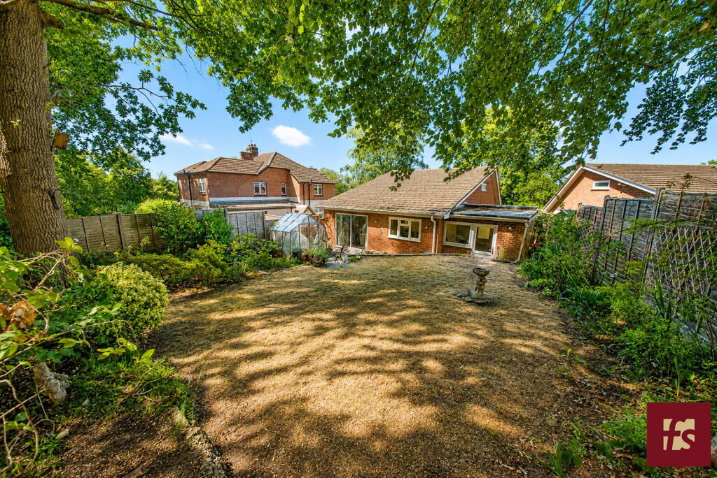 Mulberry Close, Crowthorne, Berkshire, RG45 7LG - Image 15