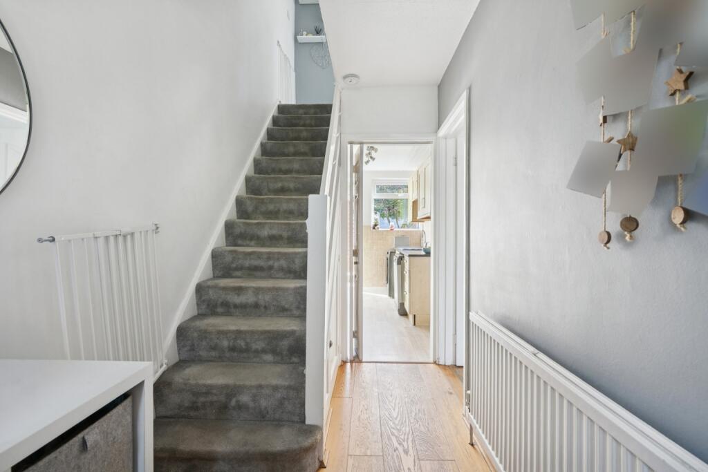 Lemsford Lane, Welwyn Garden City, Hertfordshire, AL8 - Image 9