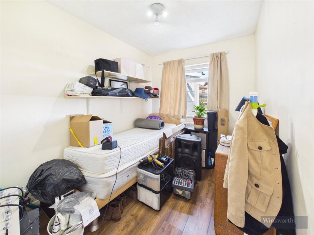 Hamilton Avenue, Surbiton, KT6 - Image 13