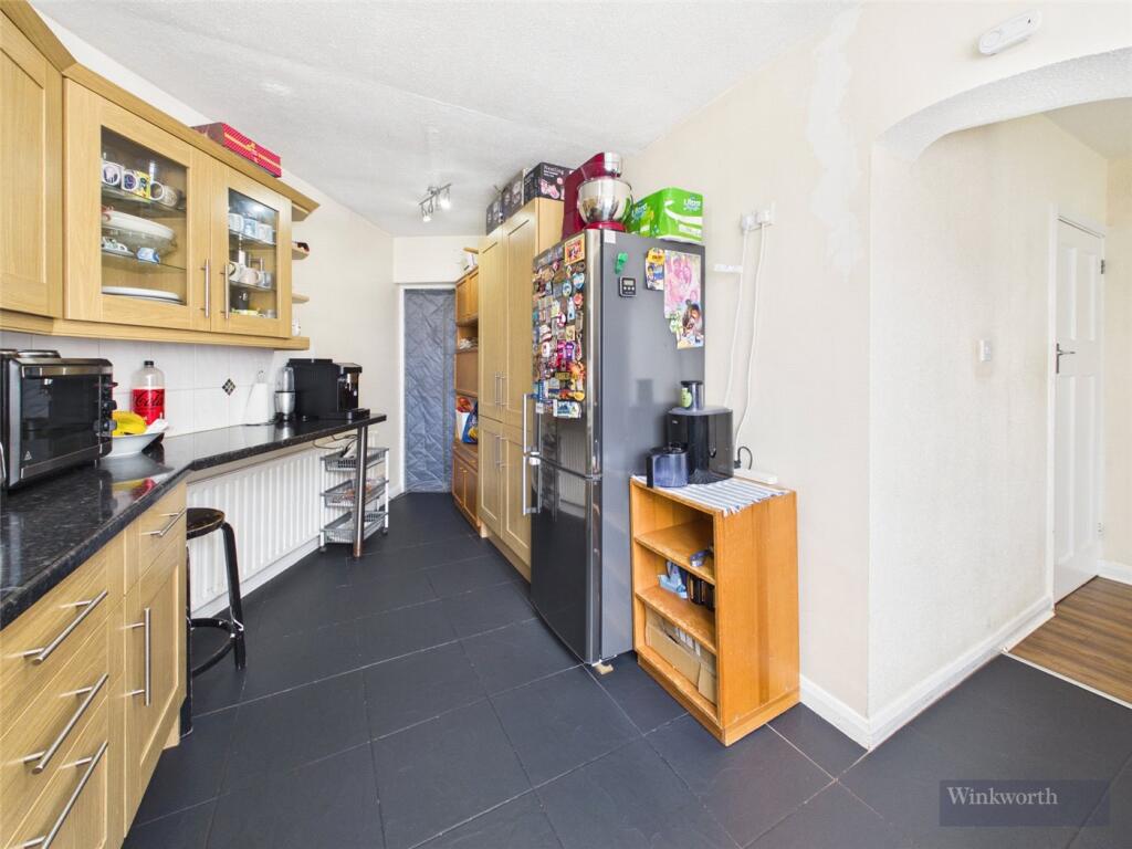 Hamilton Avenue, Surbiton, KT6 - Image 6