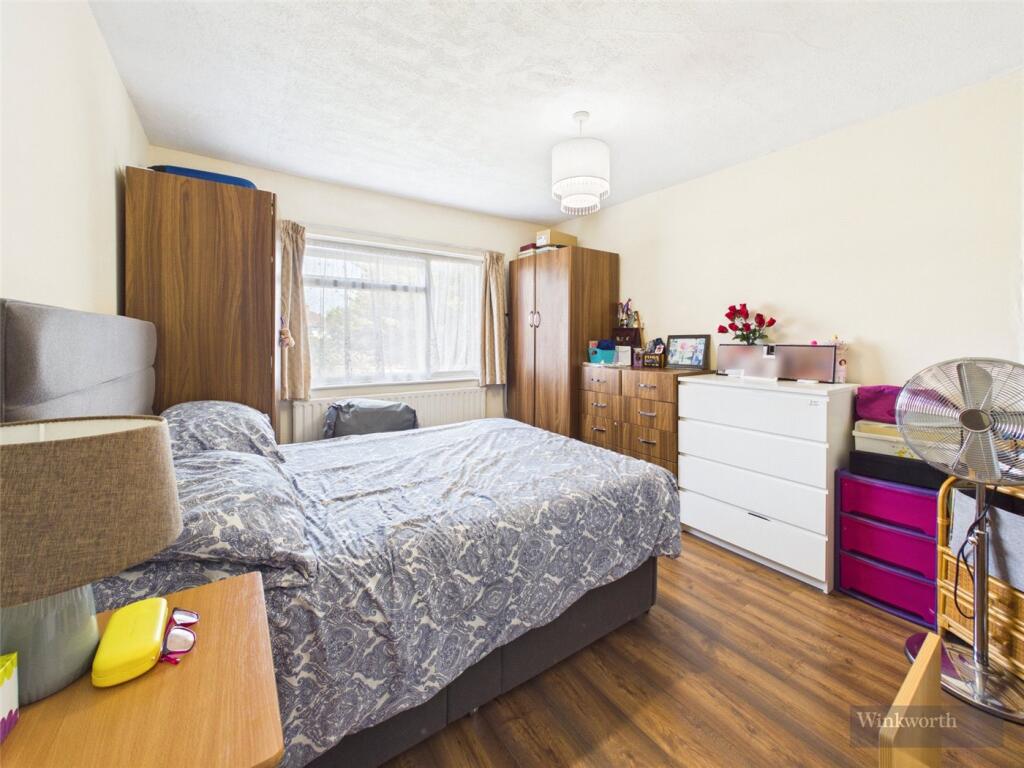 Hamilton Avenue, Surbiton, KT6 - Image 9