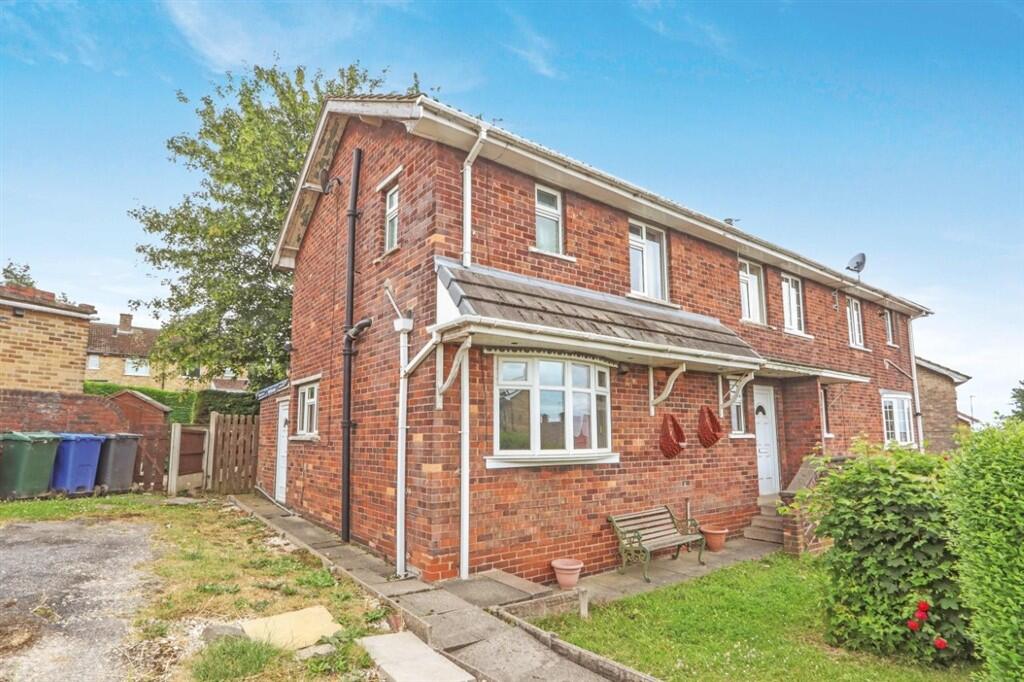 Lilac Crescent, Edlington, DONCASTER - Image 1