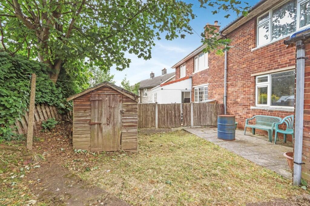 Lilac Crescent, Edlington, DONCASTER - Image 2