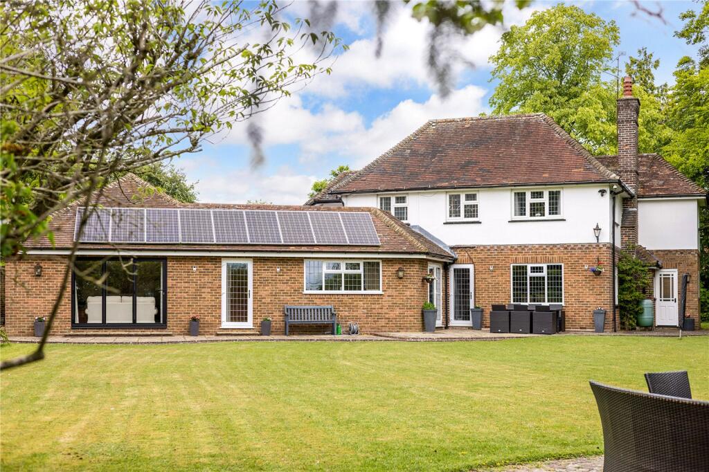 The Avenue, Dunstable, Bedfordshire, LU6 - Image 2
