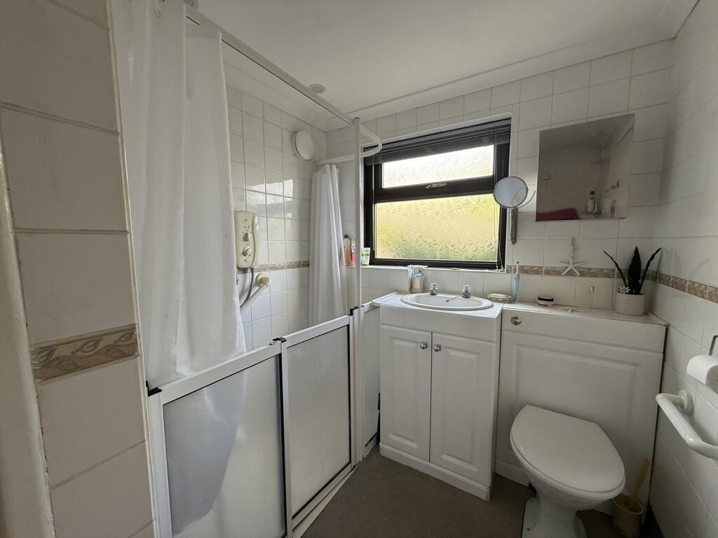 Begelly, Kilgetty, Pembrokeshire, SA68 - Image 5
